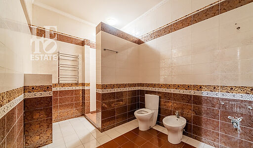 Видовая квартира в Зеленых Холмах