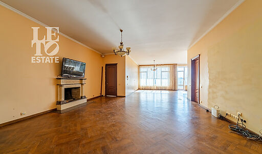 Видовая квартира в Зеленых Холмах