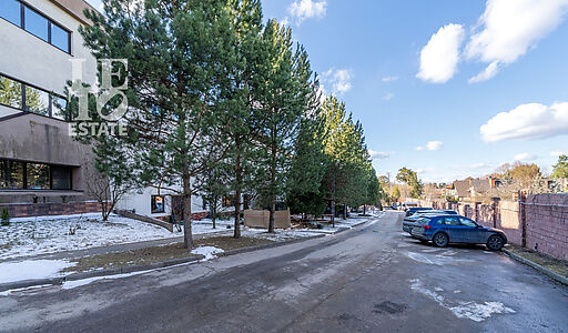 Видовая квартира в Зеленых Холмах