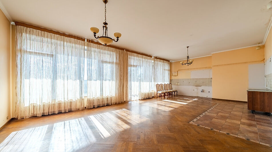 Видовая квартира в Зеленых Холмах