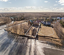 Дом в Конаково на 1 линии воды
