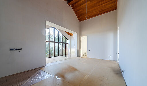 Дом в Конаково на 1 линии воды