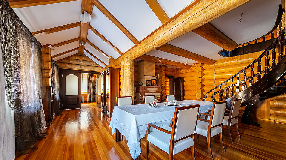 Дом в Конаково на 1 линии воды