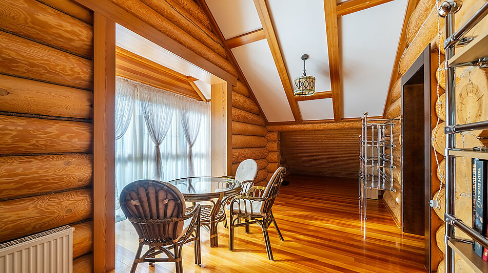 Дом в Конаково на 1 линии воды