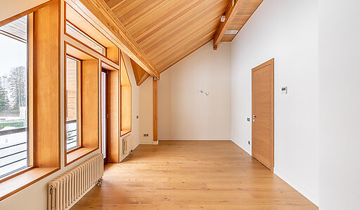 Дом в Пестово на первой линии