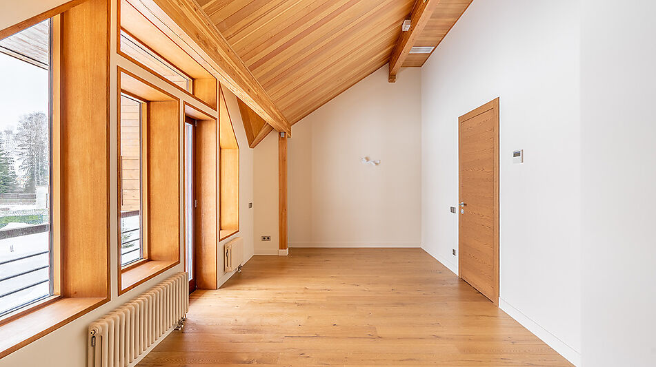 Дом в Пестово на первой линии