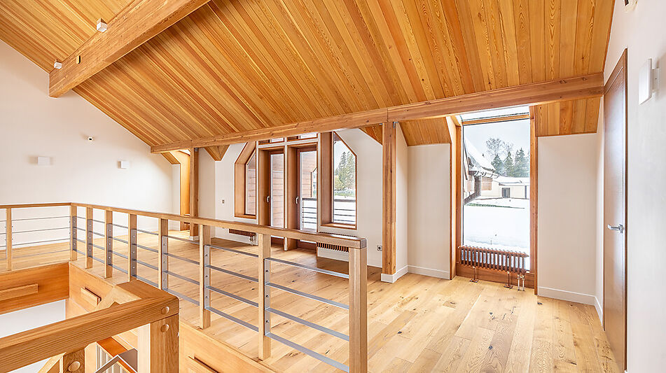 Дом в Пестово на первой линии