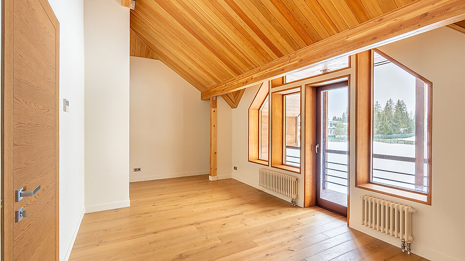 Дом в Пестово на первой линии