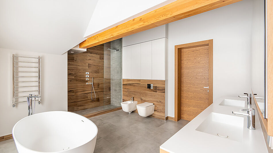 Дом в Пестово на первой линии