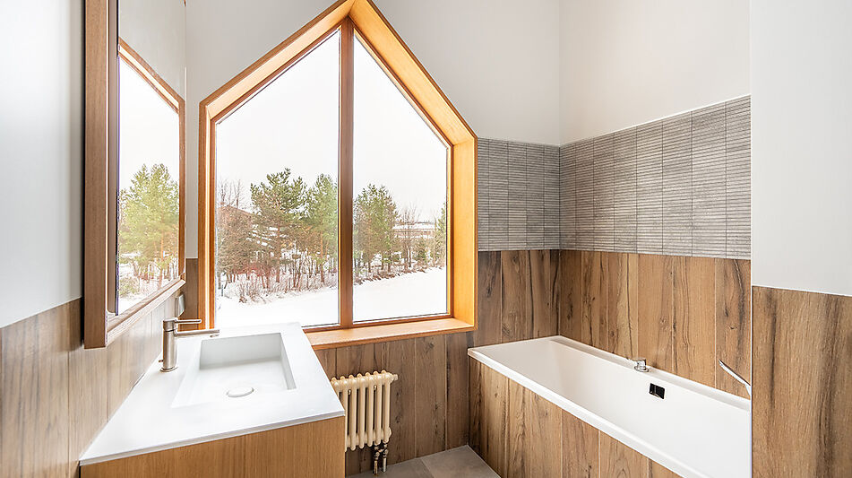 Дом в Пестово на первой линии