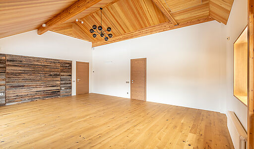 Дом в Пестово на первой линии