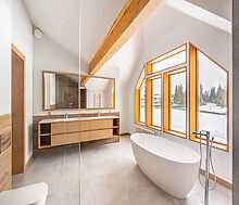 Дом в Пестово на первой линии