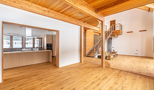 Дом в Пестово на первой линии