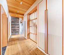 Дом в Пестово на первой линии