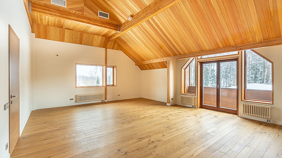 Дом в Пестово на первой линии