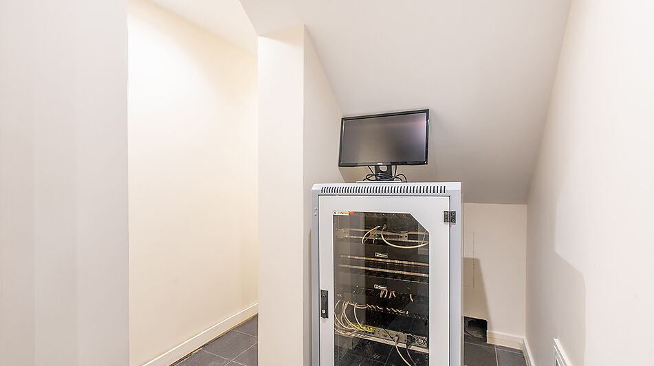 Дом в Пестово на первой линии