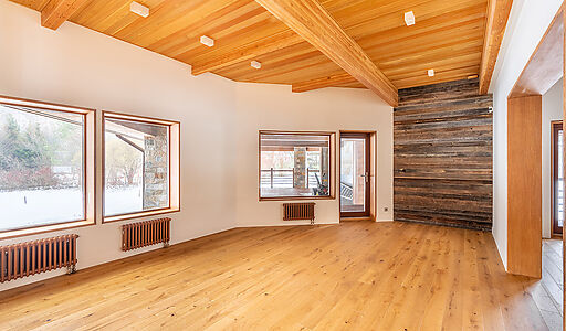 Дом в Пестово на первой линии