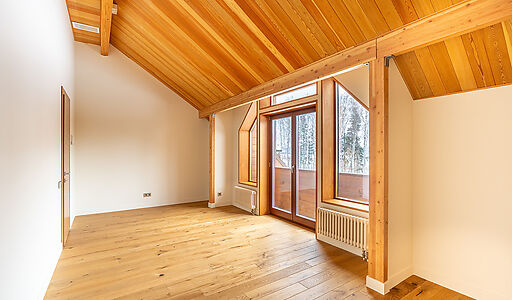 Дом в Пестово на первой линии