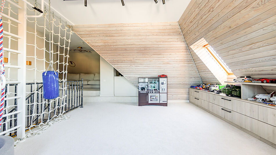 Готовый дом в КП Николина Поляна