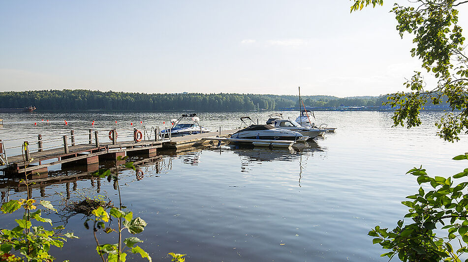 Участок в КП Аква Вилла