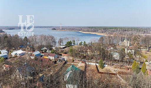 Участок в д. Пруссы