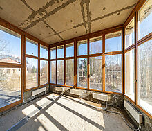 Дом с видом на озеро.