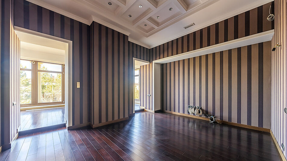 Дом в закрытом поселке.