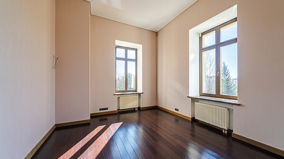 Дом в закрытом поселке.