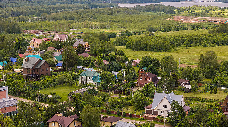 Участок у озера в Рождественно