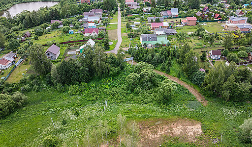 Участок у озера в Рождественно
