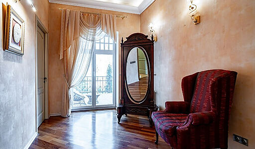 Дом у леса в КП Николина гора