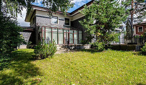 Дом в КП село Петрово-Дальнее