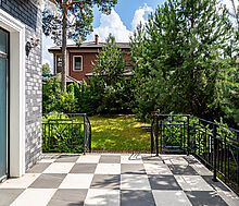 Дом в КП село Петрово-Дальнее