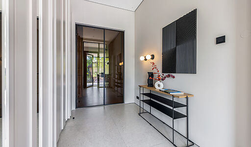 Современный дом в КП Монтевиль