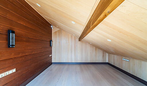 Дом у водохранилища в Тишково