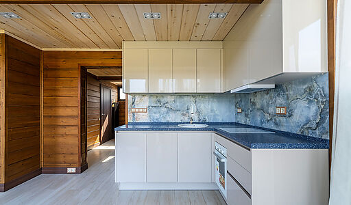 Дом у водохранилища в Тишково