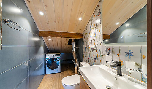 Дом у водохранилища в Тишково