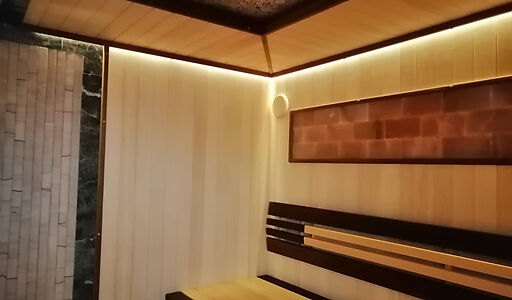 Дом у водохранилища в Тишково