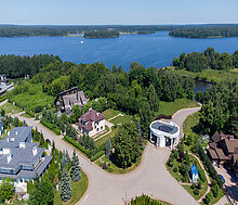 Участок у леса КП Лазурный берег