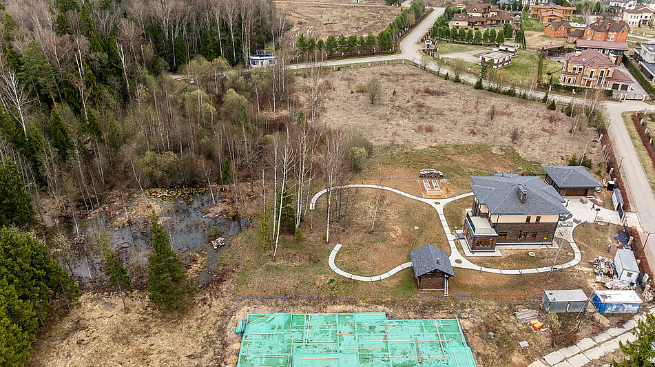 Участок у леса КП Лазурный берег