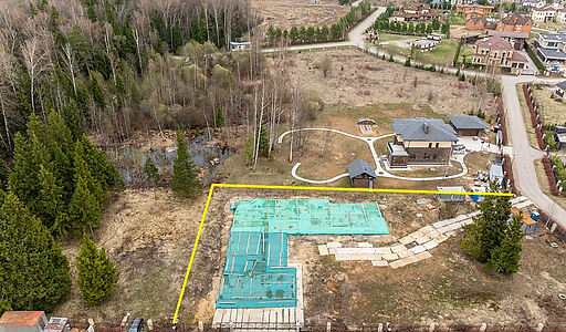 Участок у леса КП Лазурный берег