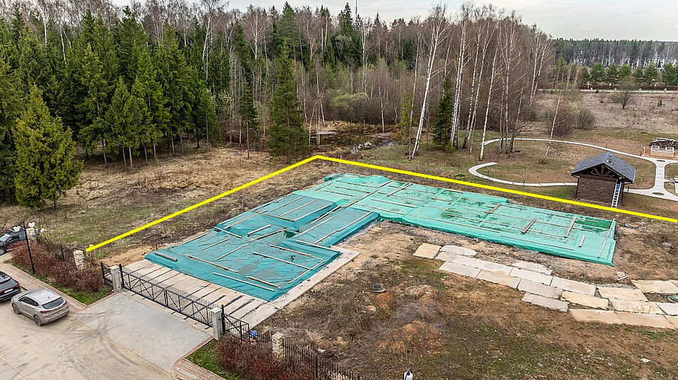 Участок у леса КП Лазурный берег