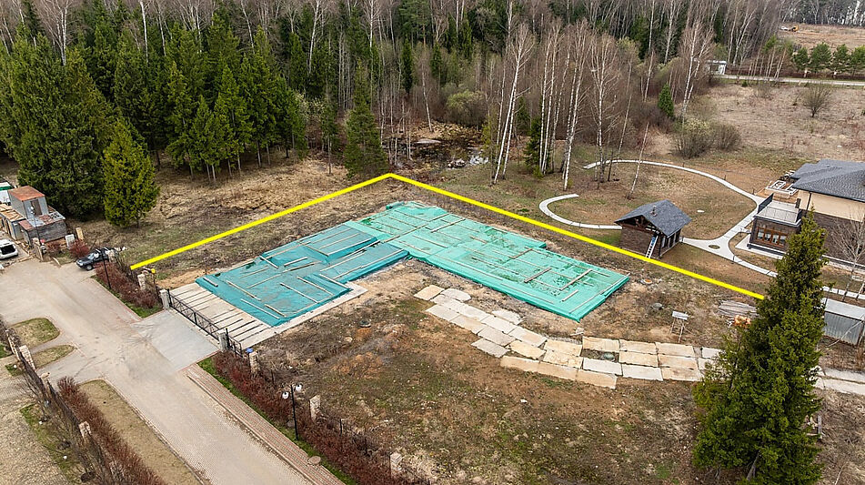 Участок у леса КП Лазурный берег