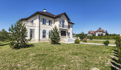 Особняк в кп Шато Соверен