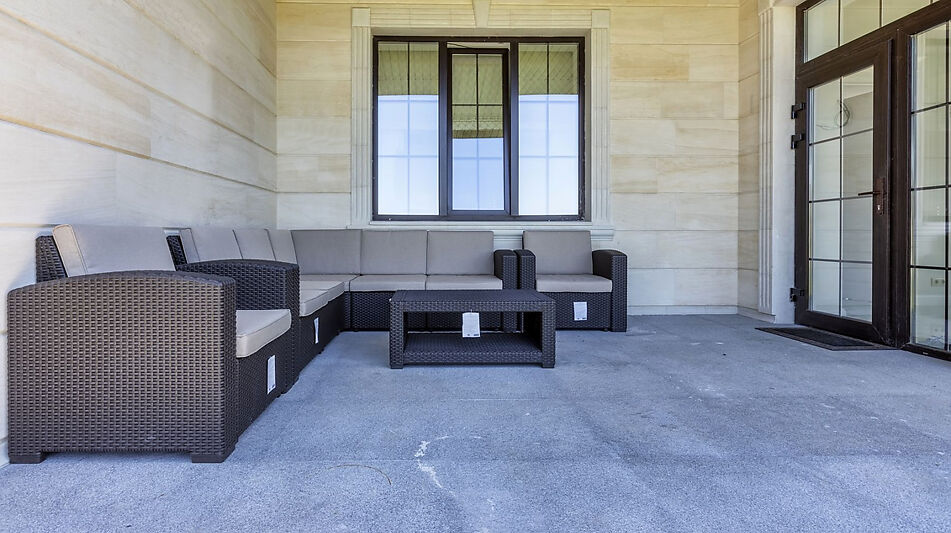 Особняк в кп Шато Соверен