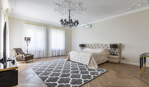 Особняк в кп Шато Соверен