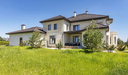 Особняк в кп Шато Соверен