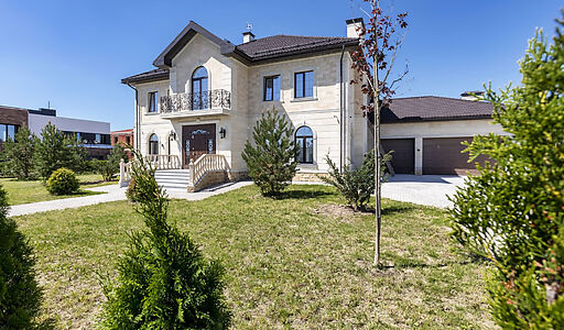 Особняк в кп Шато Соверен