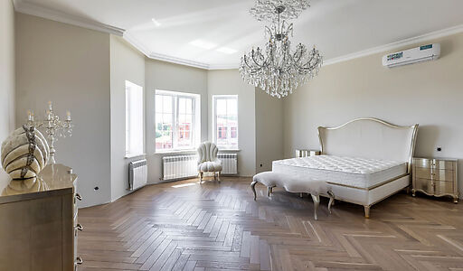 Особняк в кп Шато Соверен