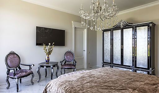 Особняк в кп Шато Соверен